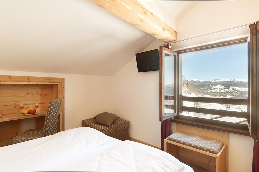 Hotel Due Spade Folgaria Exterior photo